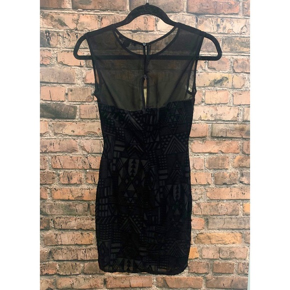 LBD with Velvet Pattern - Picture 2 of 3